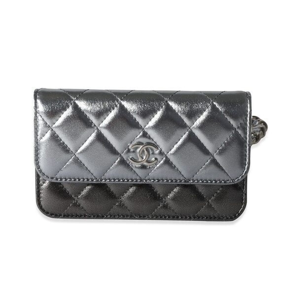 Chanel Metallic Gradient Quilted Lambskin Clutch with Chain - Picture 1 of 8